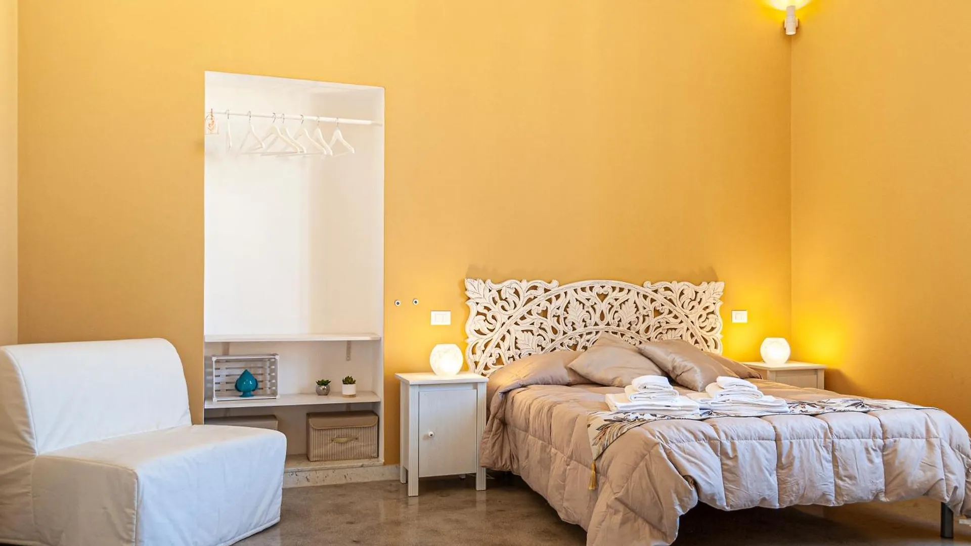 La Pigna Bianca Suites Lecce 0*,